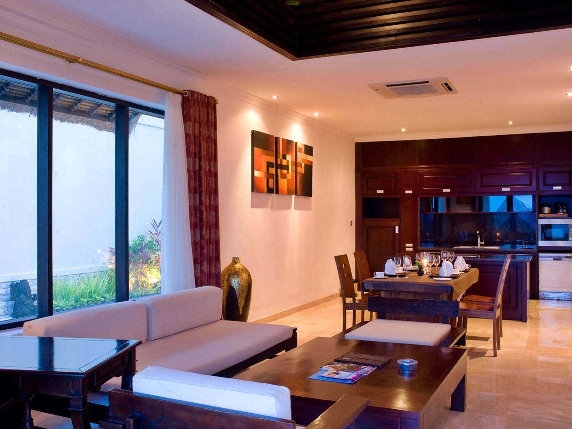 Hillstone Villas Resort Bali อูงาซัน ภายนอก รูปภาพ